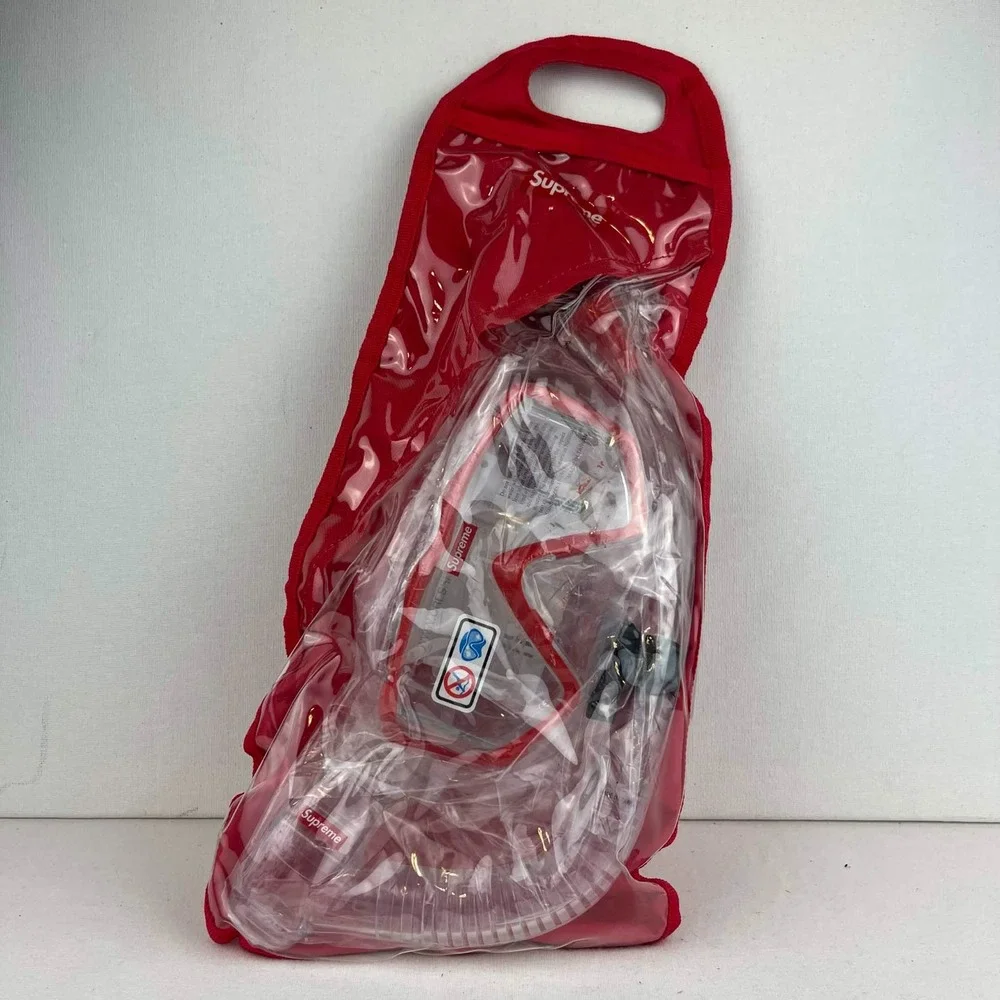 Brand New Supreme Cressi Snorkel Set Red Mask Goggles Carry Bag SS19 OS
